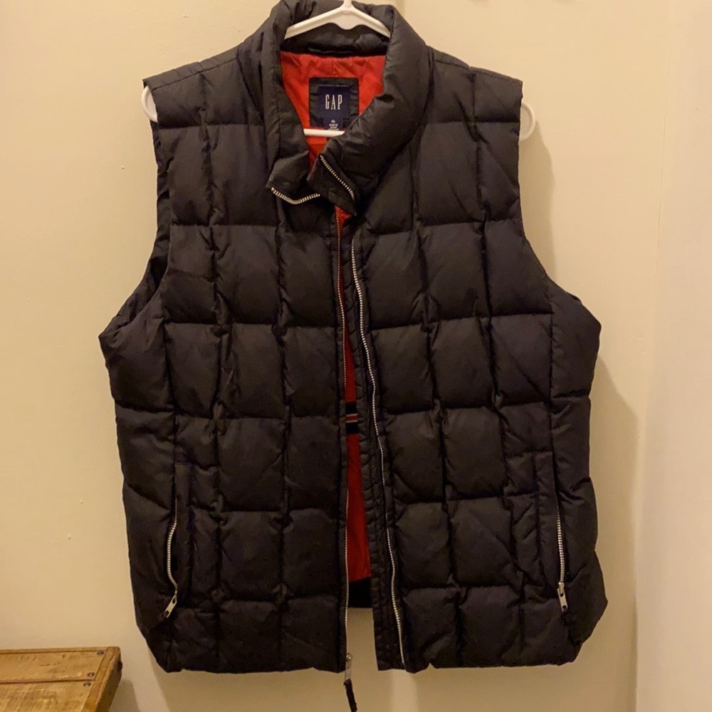 GAP Black Puffer Vest